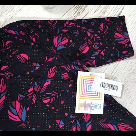 LuLaRoe Dresses & Skirts - LuLaRoe feathers pink black Julia dress Medium NWT